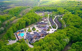 Avalon Resort & Spa