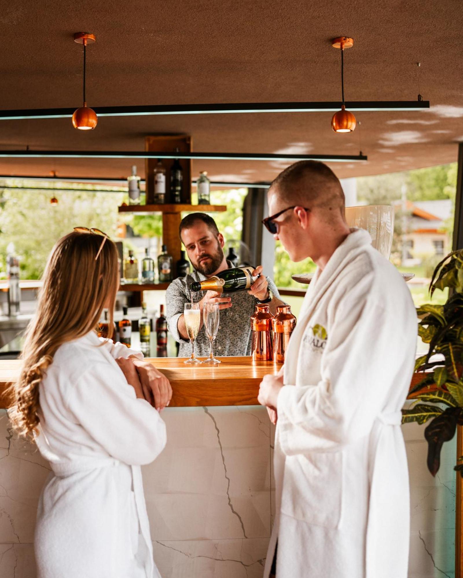 Avalon Resort & Spa Miskolc Eksteriør bilde
